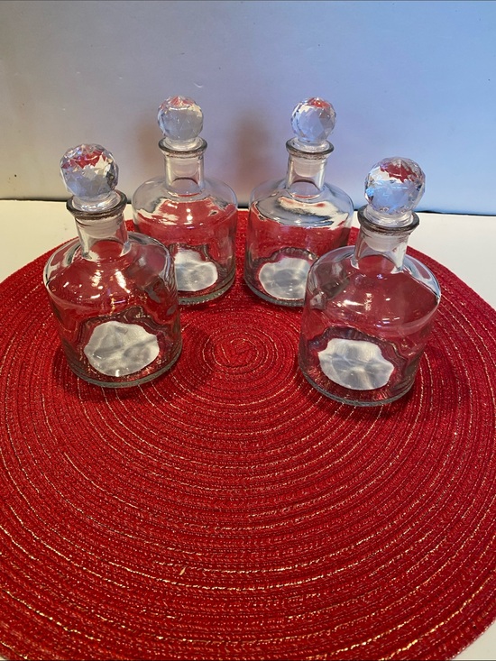 Other - NWT Set of 4 Clear Glass Potion Bottles
